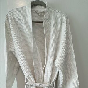 White Waffle Knit Robe (XL) and Spa Slippers (Size 7-9)